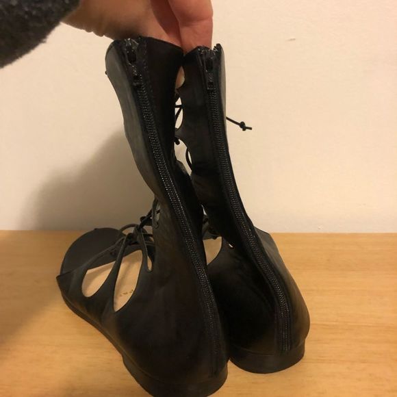 CHRISTIAN LOUBOUTIN gladiator sandals - Picture 9 of 12